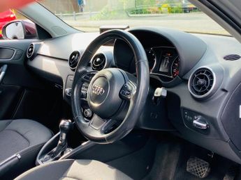 Audi A1 1.4 TFSI Sport Sportback S Tronic Euro 5 (s/s) 5dr