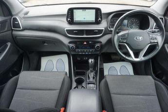 Hyundai TUCSON 1.6 CRDi MHEV SE Nav DCT Euro 6 (s/s) 5dr