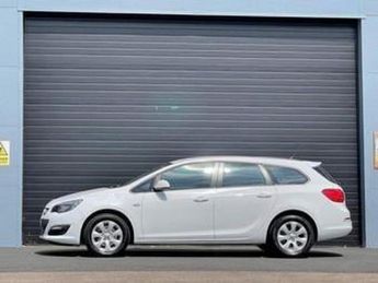 Vauxhall Astra 1.7 CDTi ecoFLEX ES Sports Tourer Euro 5 (s/s) 5dr
