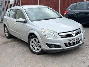 Vauxhall Astra 1.8i 16v Design 5dr