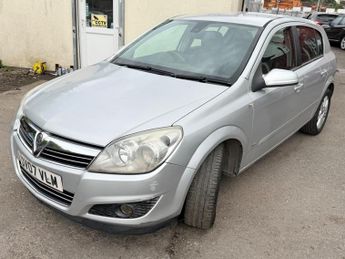 Vauxhall Astra 1.8i 16v Design 5dr