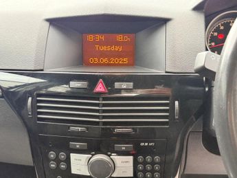 Vauxhall Astra 1.8i 16v Design 5dr
