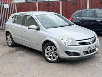 Vauxhall Astra 1.8i 16v Design 5dr