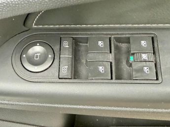 Vauxhall Astra 1.8i 16v Design 5dr