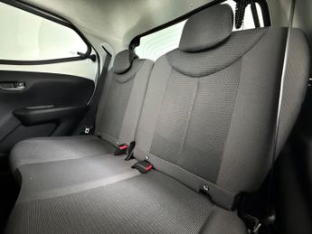 Toyota AYGO 1.0 VVT-i x-trend x-shift Euro 6 5dr (Safety Sense)
