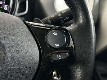 Toyota AYGO 1.0 VVT-i x-trend x-shift Euro 6 5dr (Safety Sense)