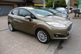 Ford Fiesta 1.0T EcoBoost Titanium Euro 5 (s/s) 5dr