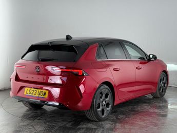 Vauxhall Astra 1.6 12.4kWh Ultimate Auto Euro 6 (s/s) 5dr