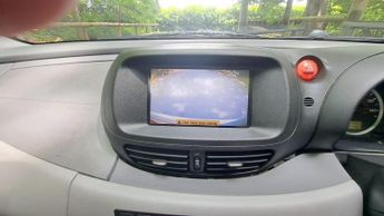 Nissan Almera Tino 1.8 SVE 5dr