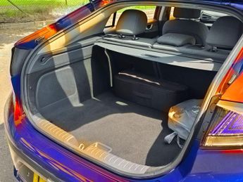 Hyundai IONIQ 38.3kWh Premium Auto 5dr