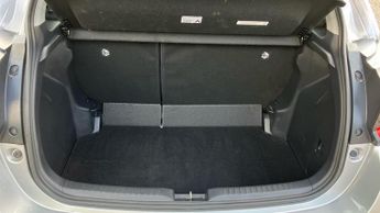 Toyota Yaris 1.5 VVT-h Design E-CVT Euro 6 (s/s) 5dr