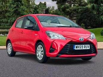 Toyota Yaris 1.5 VVT-h Active E-CVT Euro 6 (s/s) 5dr