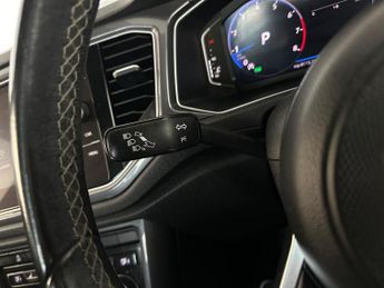 Volkswagen T-Roc 2.0 TSI R-Line DSG 4Motion Euro 6 (s/s) 5dr