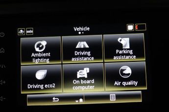 Renault Kadjar 1.3 TCe Iconic Euro 6 (s/s) 5dr