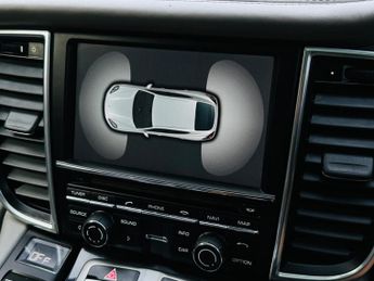 Porsche Panamera 4.8 V8 S PDK Euro 5 (s/s) 5dr