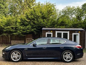 Porsche Panamera 4.8 V8 S PDK Euro 5 (s/s) 5dr