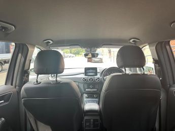 Mercedes-Benz B Class 1.5 B180d AMG Line (Premium) 7G-DCT Euro 6 (s/s) 5dr
