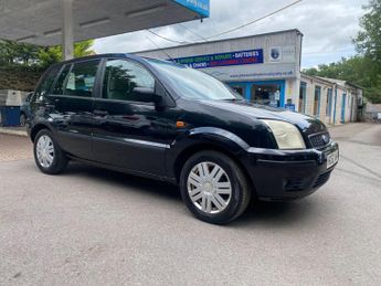 Ford Fusion 1.6 3 5dr