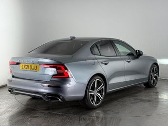 Volvo S60 2.0h T8 Recharge 11.6kWh R-Design Auto AWD Euro 6 (s/s) 4dr