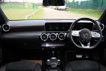 Mercedes-Benz A Class 1.5 A180d AMG Line (Executive) 7G-DCT Euro 6 (s/s) 5dr