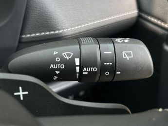 Toyota RAV4 2.5 VVT-h 18.1 kWh GR SPORT CVT 4WD Euro 6 (s/s) 5dr