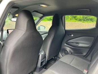 Nissan Juke 1.0 DIG-T N-Connecta DCT Auto Euro 6 (s/s) 5dr