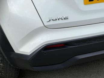 Nissan Juke 1.0 DIG-T N-Connecta DCT Auto Euro 6 (s/s) 5dr