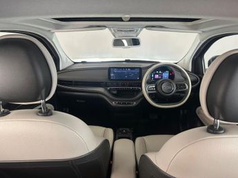 Fiat 500e 42kWh La Prima Auto 3dr