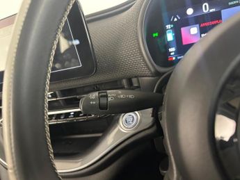 Fiat 500e 42kWh La Prima Auto 3dr