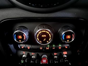MINI Clubman 1.5 Cooper Euro 6 (s/s) 6dr