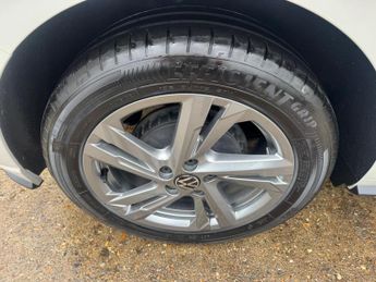 Volkswagen Polo 1.0 TSI R-Line DSG Euro 6 (s/s) 5dr