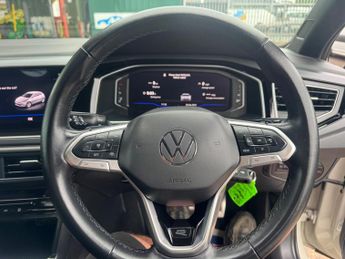 Volkswagen Polo 1.0 TSI R-Line DSG Euro 6 (s/s) 5dr