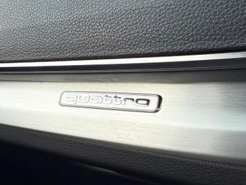 Audi Q5 2.0 TDI S line S Tronic quattro Euro 6 (s/s) 5dr