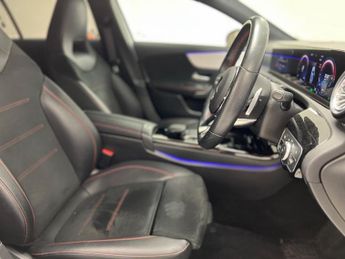 Mercedes-Benz A Class 1.3 A250e 15.6kWh AMG Line (Premium 2) 8G-DCT Euro 6 (s/s) 5dr