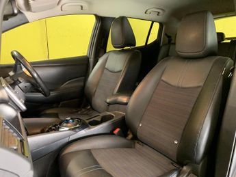 Nissan Leaf 40kWh N-Connecta Auto 5dr