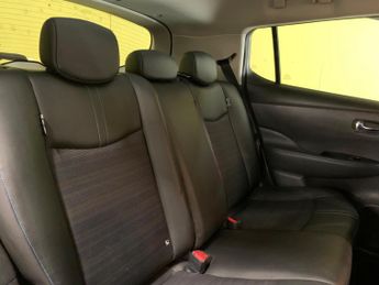 Nissan Leaf 40kWh N-Connecta Auto 5dr