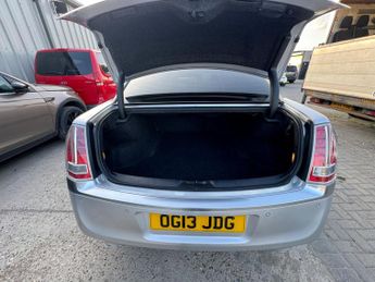 Chrysler 300C 3.0 CRD V6 Executive Auto Euro 5 4dr