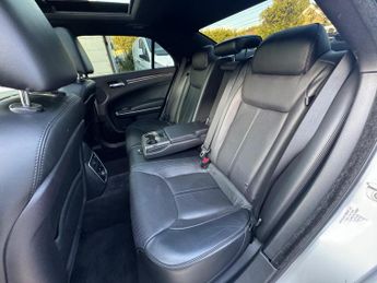 Chrysler 300C 3.0 CRD V6 Executive Auto Euro 5 4dr