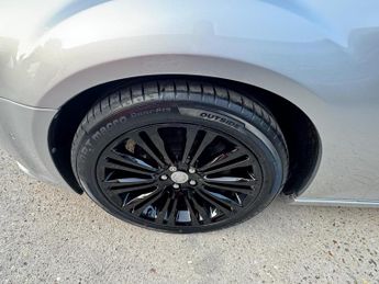 Chrysler 300C 3.0 CRD V6 Executive Auto Euro 5 4dr