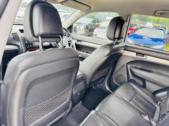 Kia Sorento 2.2 CRDi KX-2 Auto AWD Euro 5 5dr