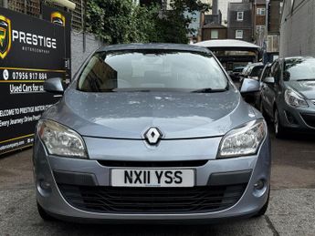Renault Megane 1.6 16V Dynamique TomTom Euro 5 5dr