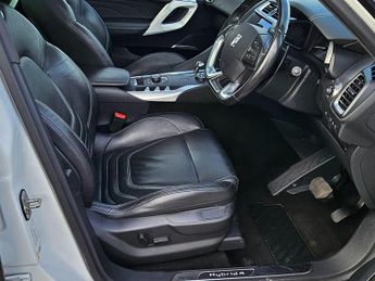 Citroen DS5 2.0 h e-HDi Airdream DSport EGS6 4WD Euro 5 (s/s) 5dr