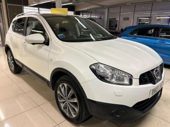 Nissan Qashqai 1.6 dCi Tekna 2WD Euro 5 5dr (AVM)