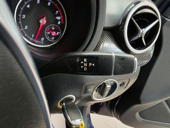 Mercedes-Benz B Class 1.6 B200 AMG Line 7G-DCT Euro 6 (s/s) 5dr