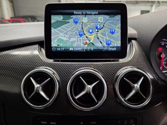 Mercedes-Benz B Class 1.6 B200 AMG Line 7G-DCT Euro 6 (s/s) 5dr