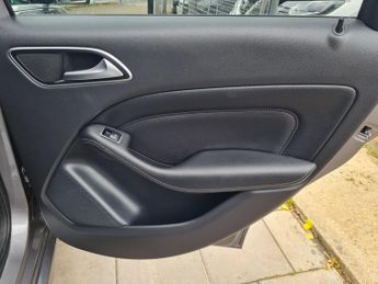 Mercedes-Benz B Class 1.6 B180 SE Euro 6 (s/s) 5dr