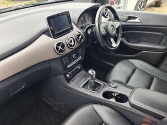 Mercedes-Benz B Class 1.6 B180 SE Euro 6 (s/s) 5dr