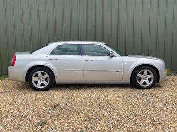 Chrysler 300C 3.0 CRD V6 4dr