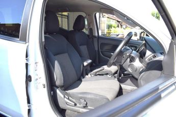 Mitsubishi L200 2.2 DI-D DC Warrior 4WD Euro 6 (s/s) 4dr