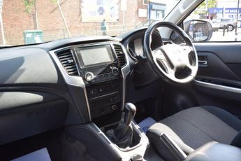 Mitsubishi L200 2.2 DI-D DC Warrior 4WD Euro 6 (s/s) 4dr